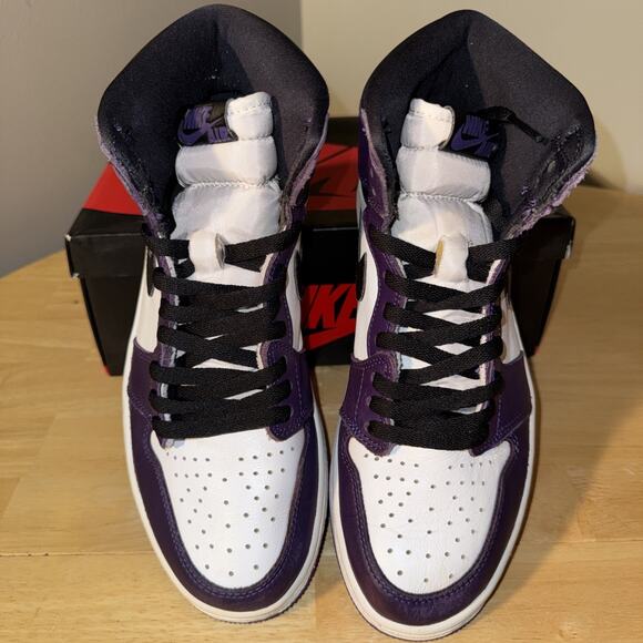 Size 9.5 Men Jordan 1 Retro High OG Court Purple 2.0 2020 With Box 555088-500 main image 5